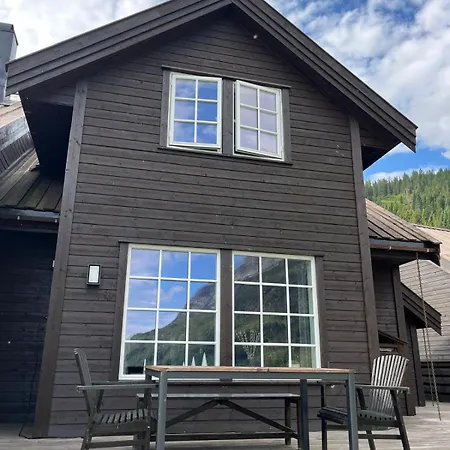 Chalet Panoramic Mountain & Views - Modern Large - Free Parking *