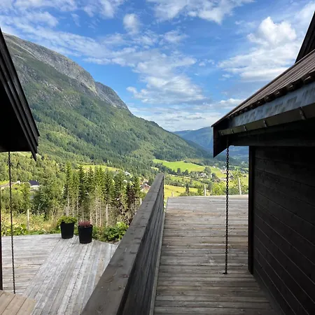 Chalet Panoramic Mountain & Views - Modern Large - Free Parking Voss